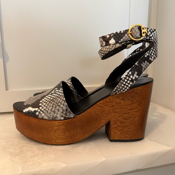 Tory Burch Snakeskin Platform Sandal - Picture 3 of 8